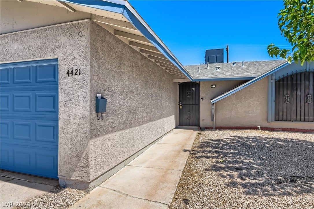 4421 Ash Avenue — photo 1