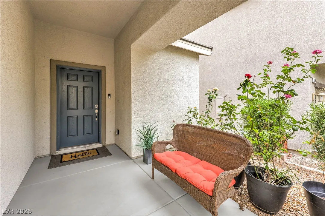 8095 Mosaic Sunrise Lane — photo 5