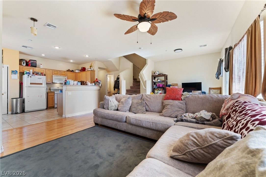 2089 Overton Beach Street 102 — photo 3