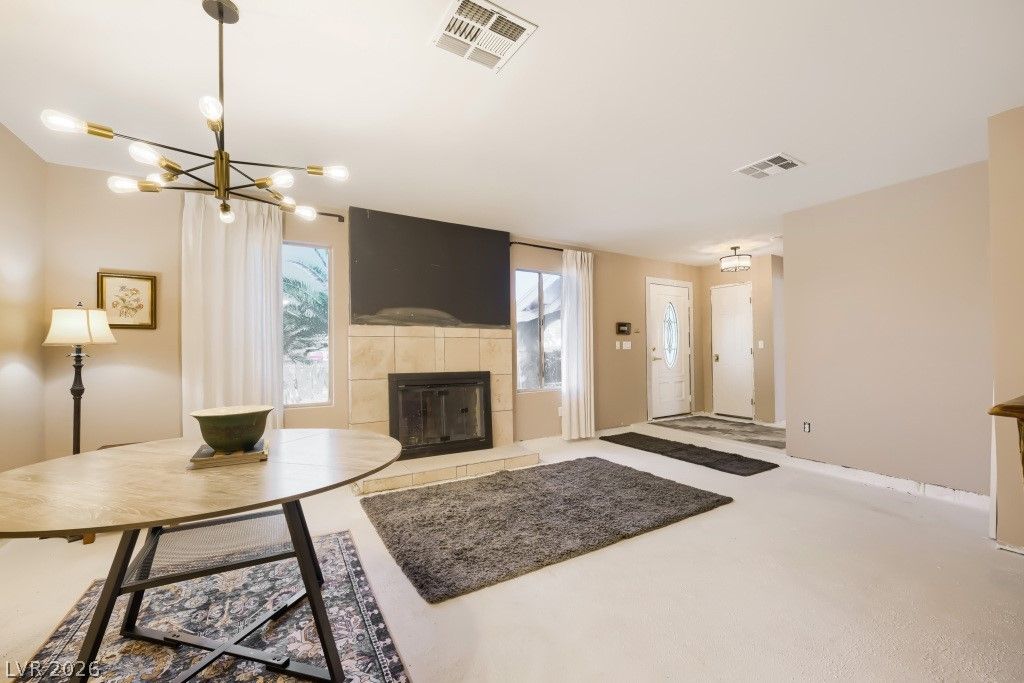 8054 Rodeo Drive — photo 5