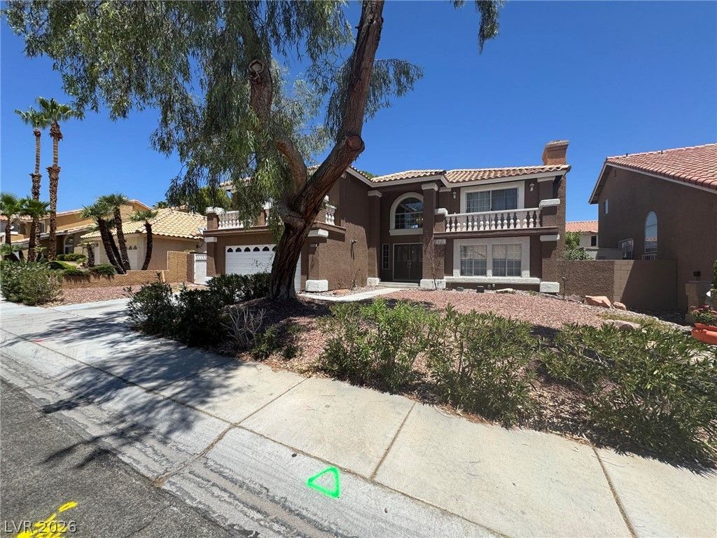 8240 Tivoli Cove Drive — photo 2