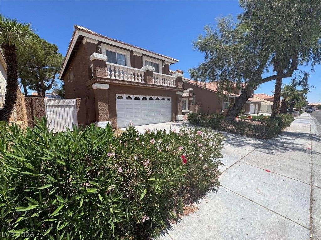 8240 Tivoli Cove Drive — photo 3