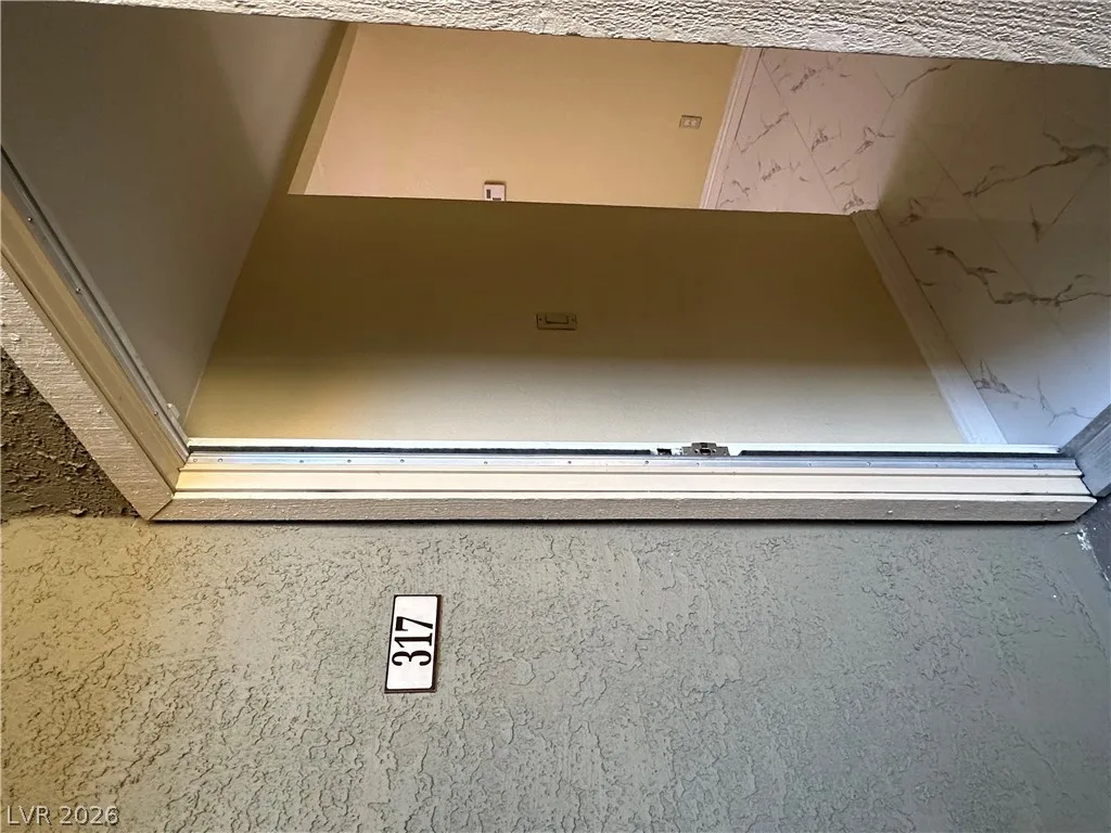 4391 Alexis Drive 317 — photo 2