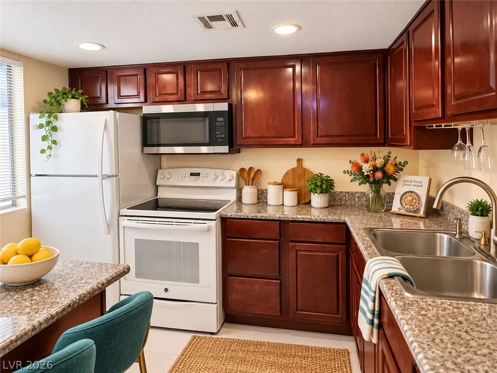 4391 Alexis Drive 317 — photo 5
