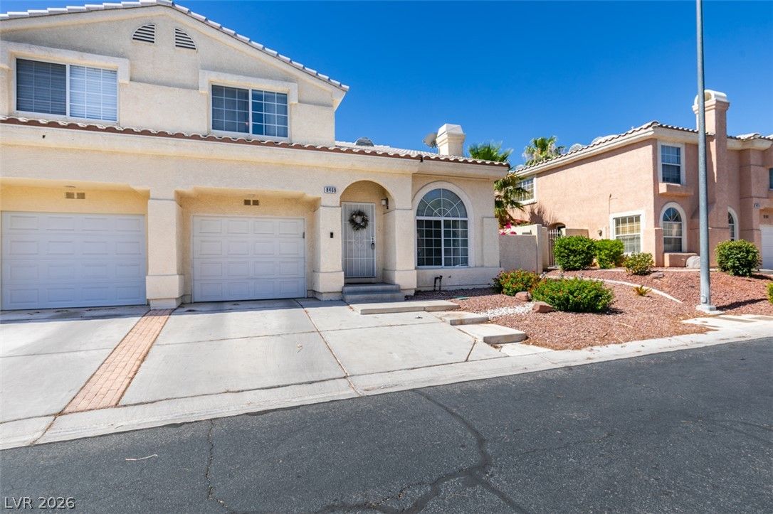 8469 Majestic View Avenue — photo 2
