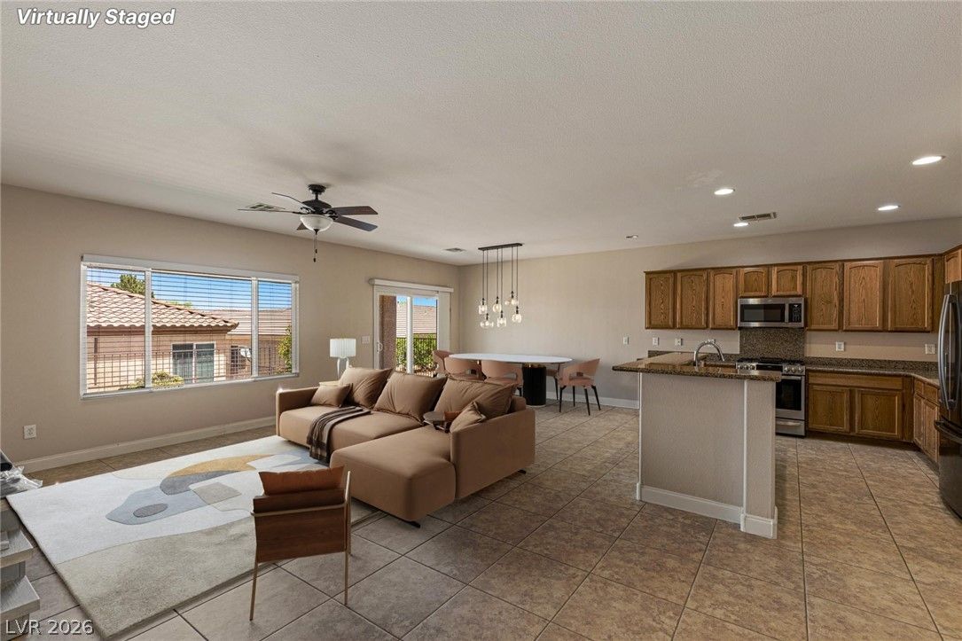 2157 Sawtooth Mountain Drive — photo 4 of 29