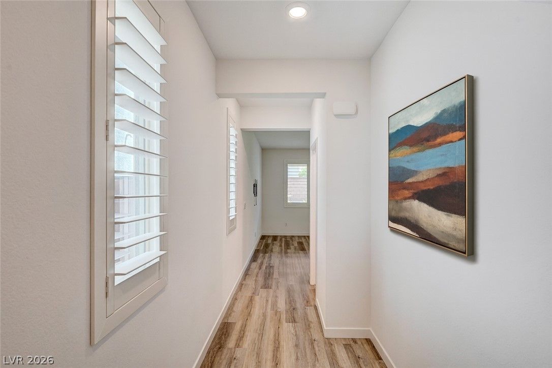 7051 Amethyst Peak Street — photo 5