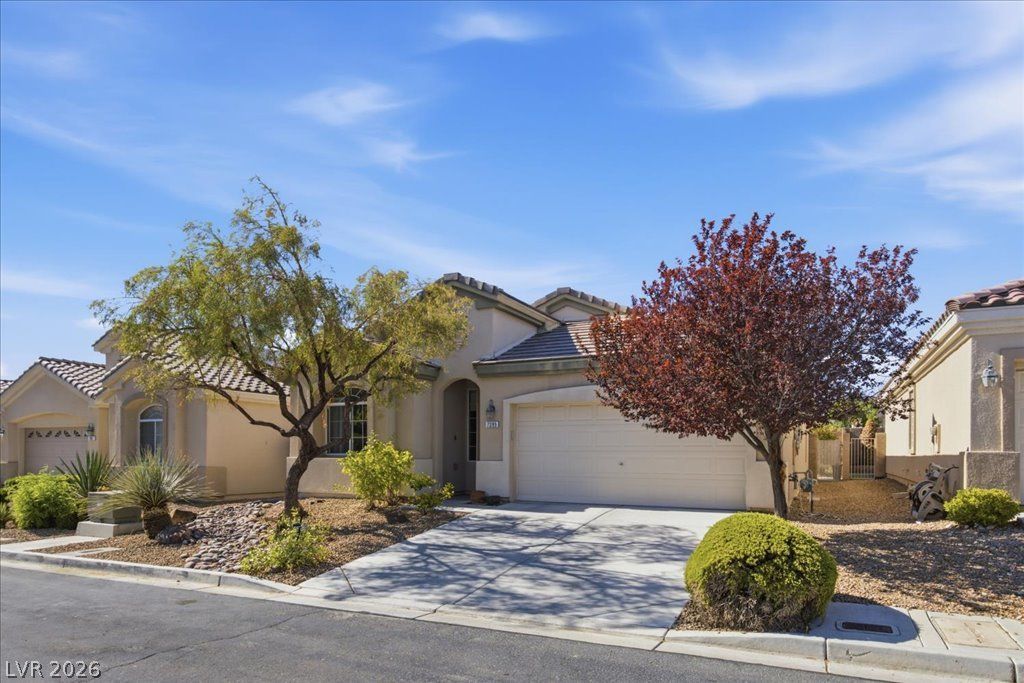 7395 Bedford Pine Court — photo 3