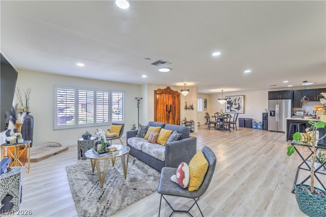 4411 Paseo El Rio Drive — photo 3