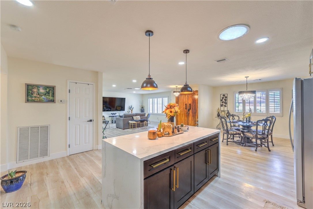 4411 Paseo El Rio Drive — photo 5