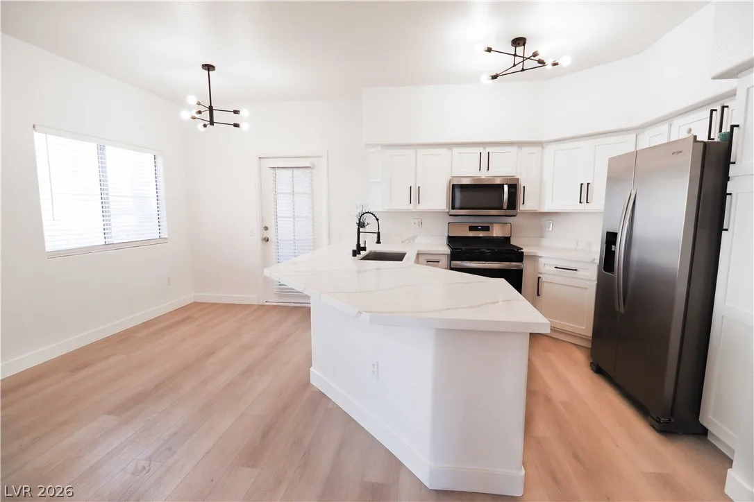 5225 West Reno Avenue 122 — photo 2