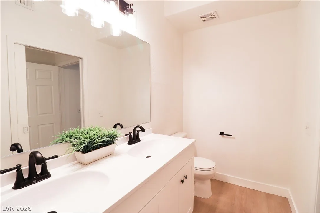 5225 West Reno Avenue 122 — photo 5
