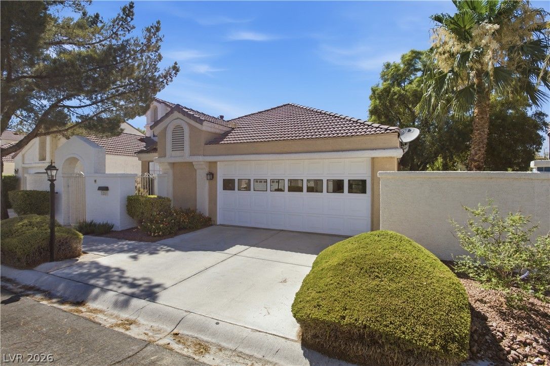 5261 Drifting Sands Court — photo 2 of 26