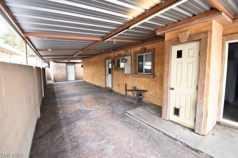 2212 Wengert Avenue — photo 4 of 15