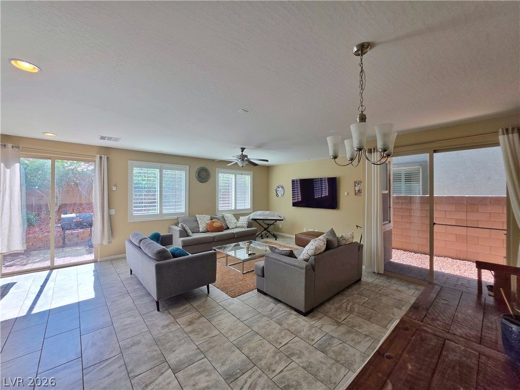 6186 Allen Cove Court — photo 4