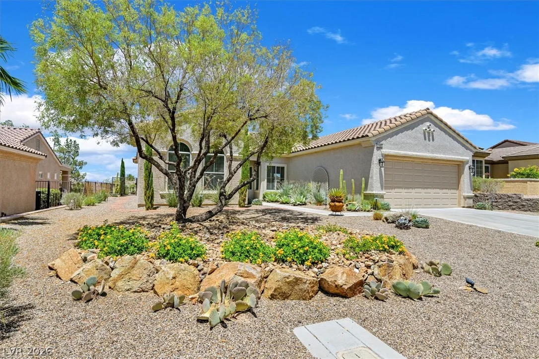 2768 White Sage Drive — photo 2