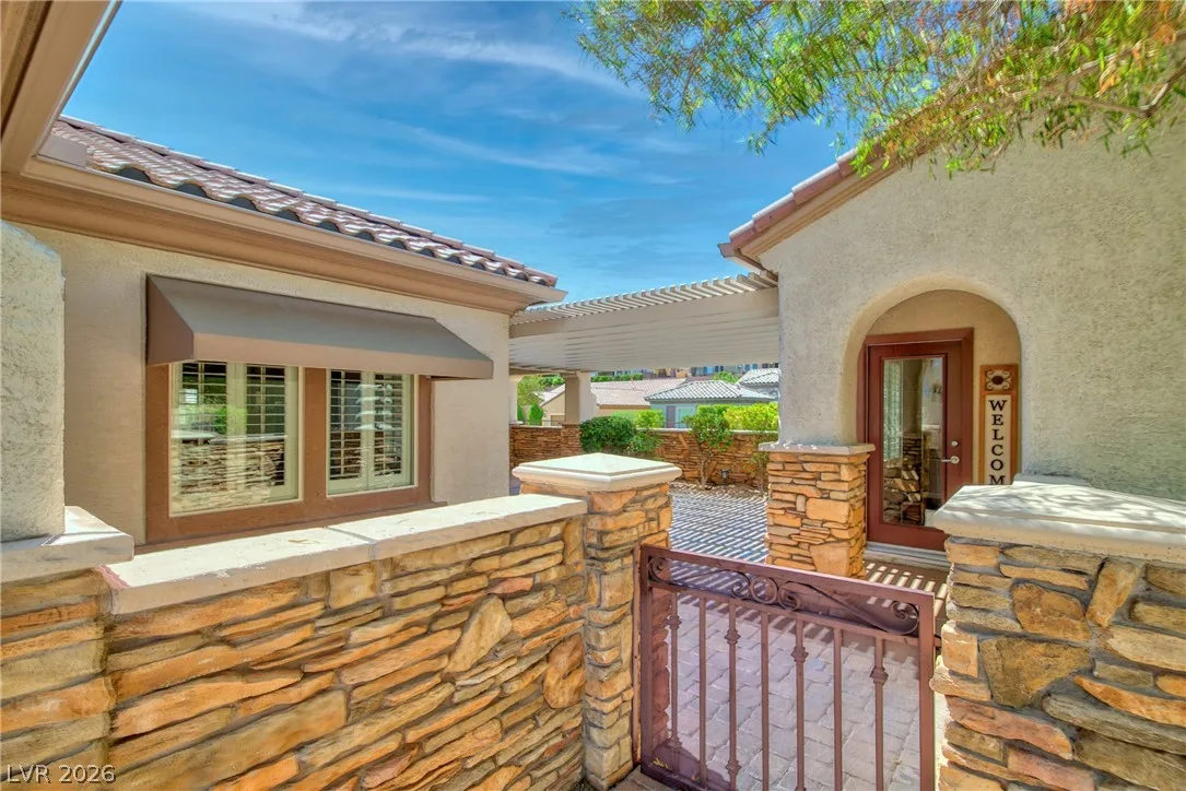 2302 Valley Cottage Avenue — photo 4