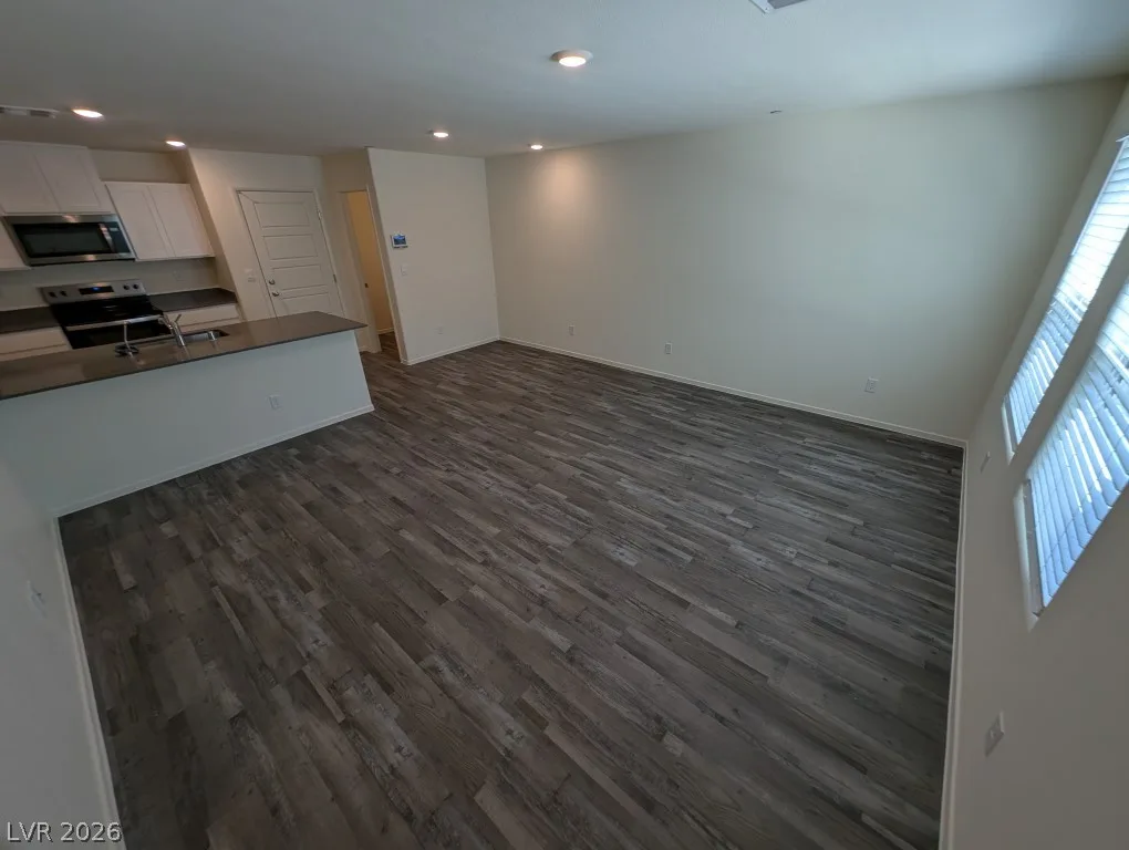 7388 Joanna Brook Street — photo 4