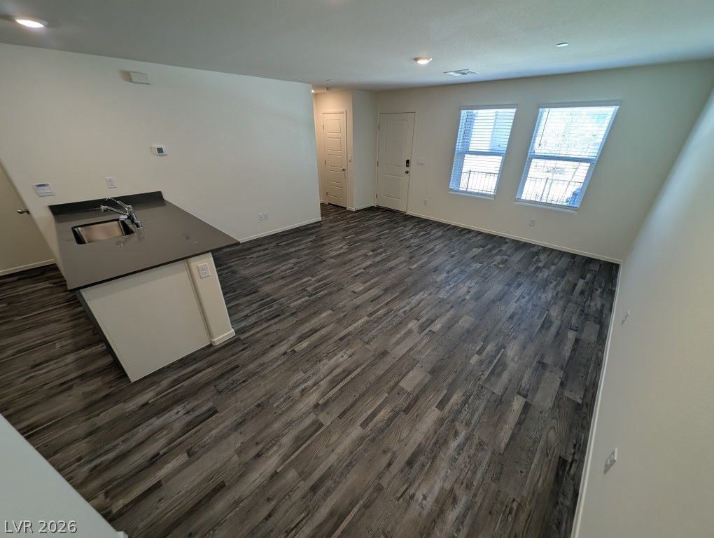 7377 Joanna Brook Street — photo 2 of 21