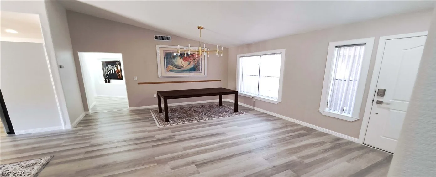 10033 Woodhouse Drive — photo 3