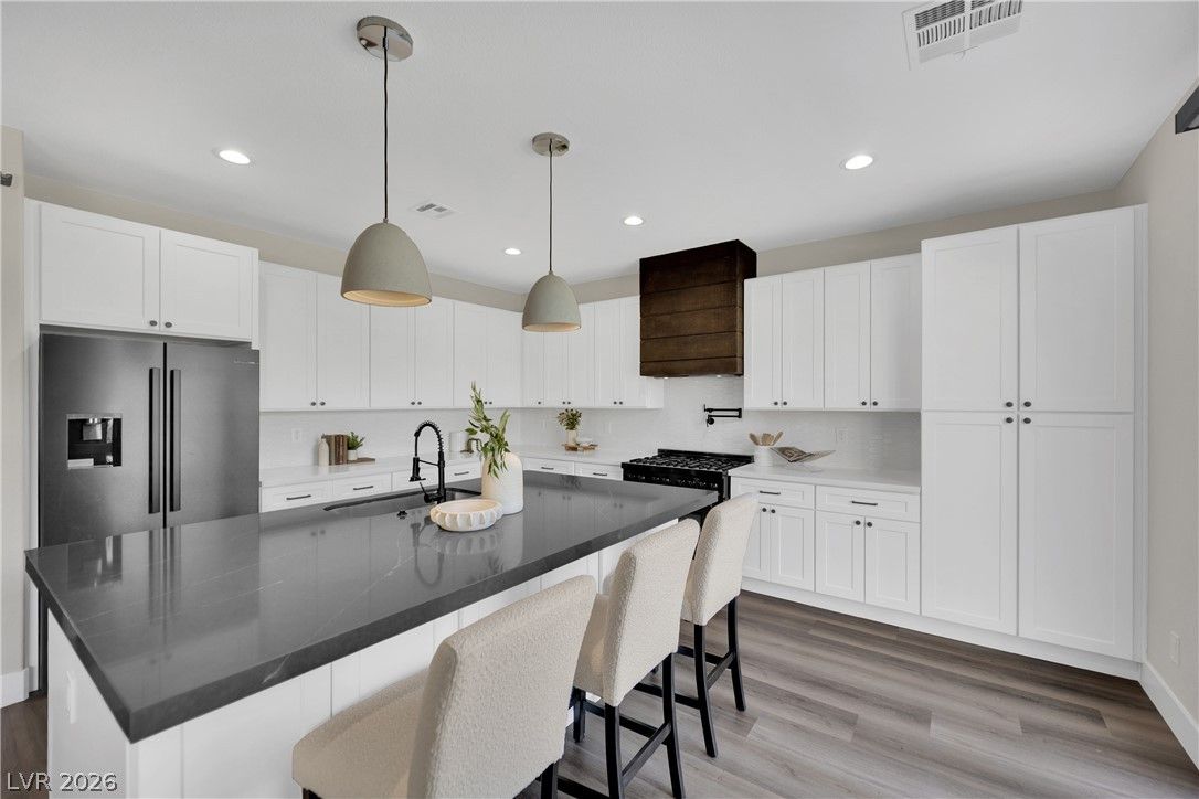 3096 Lenoir Street — photo 3