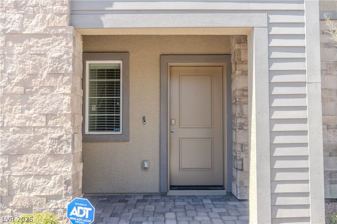 1120 Tektite Avenue — photo 3