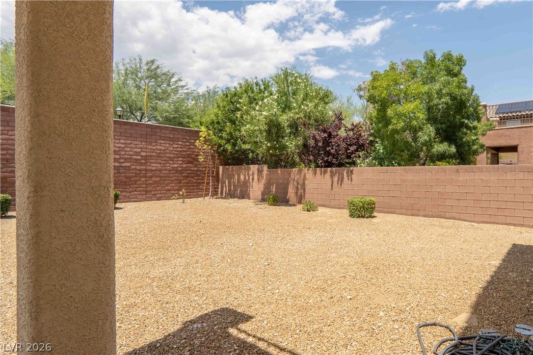 10127 Glorious Moon Court — photo 4
