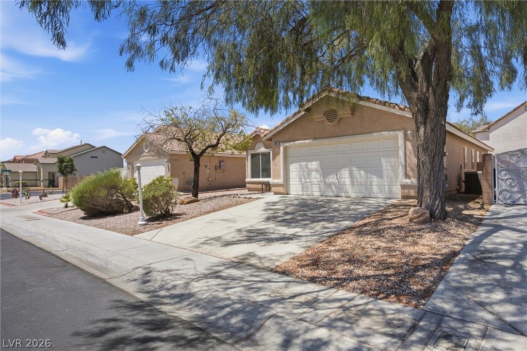 2675 Whisper Ridge Street — photo 1
