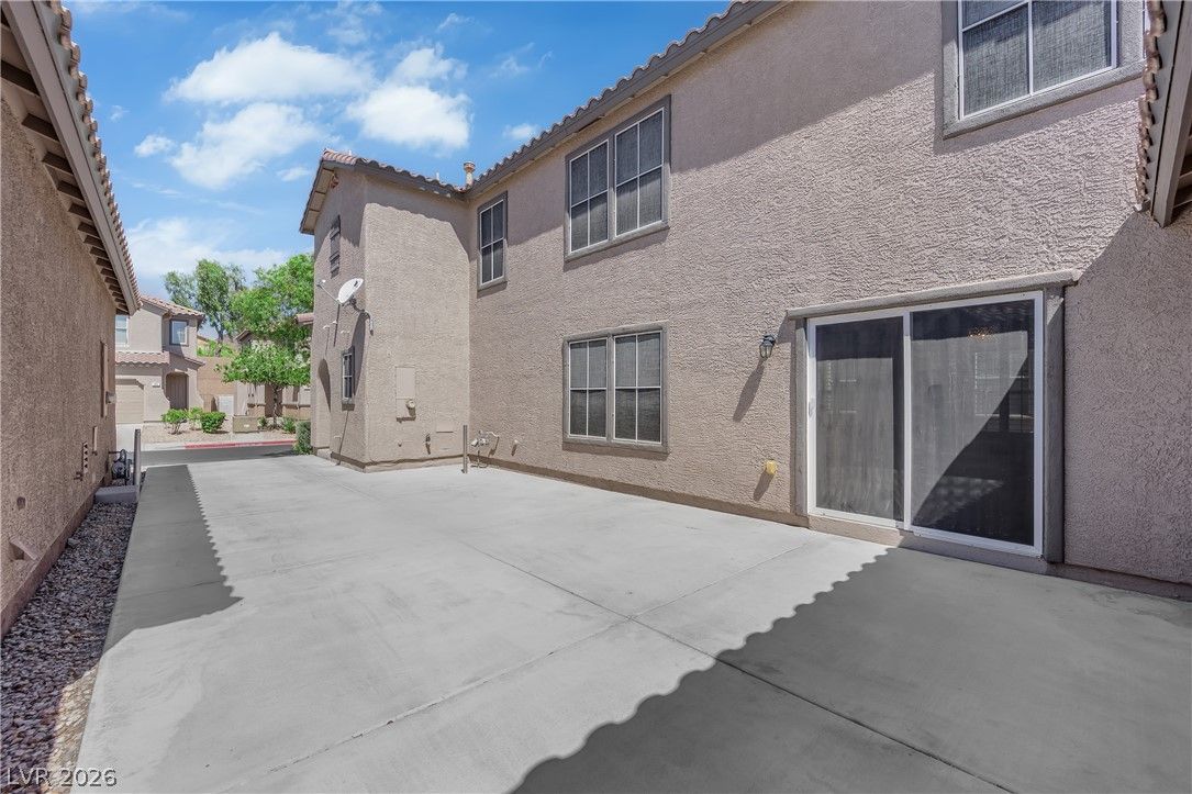 646 Monument Point Street — photo 3