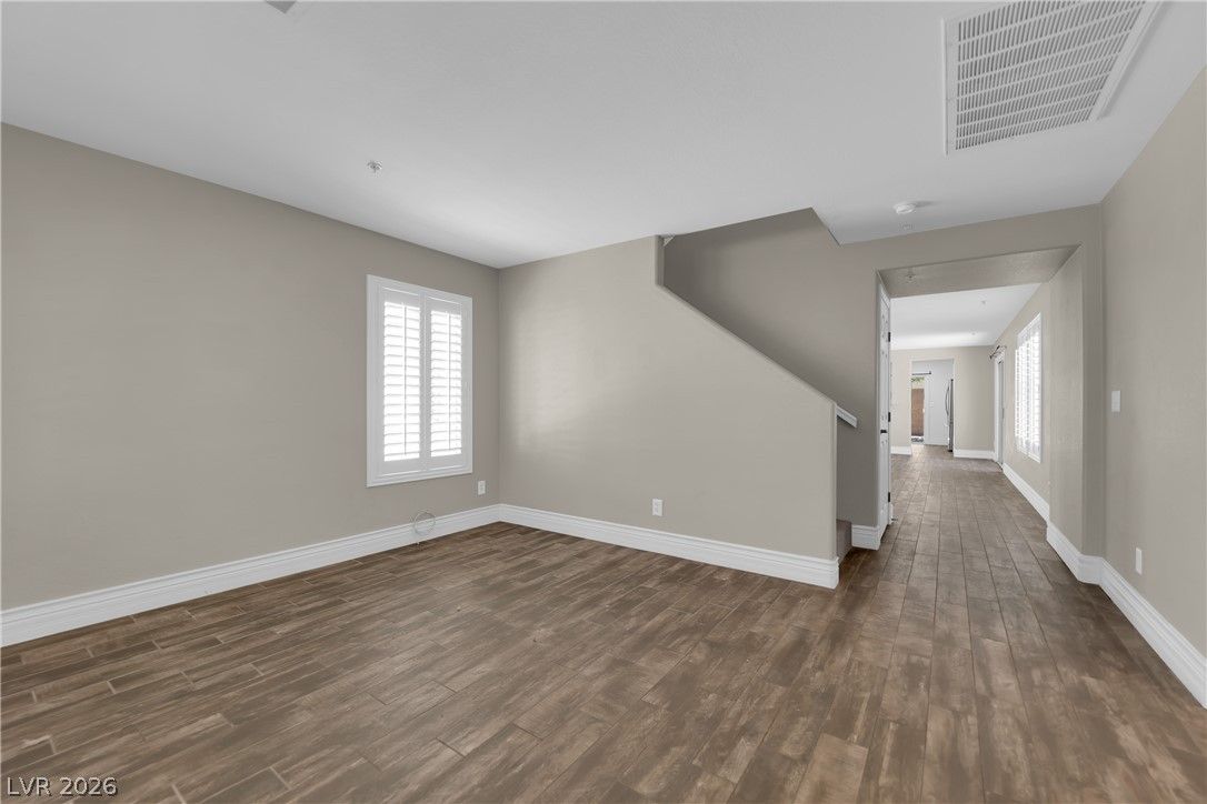 646 Monument Point Street — photo 5