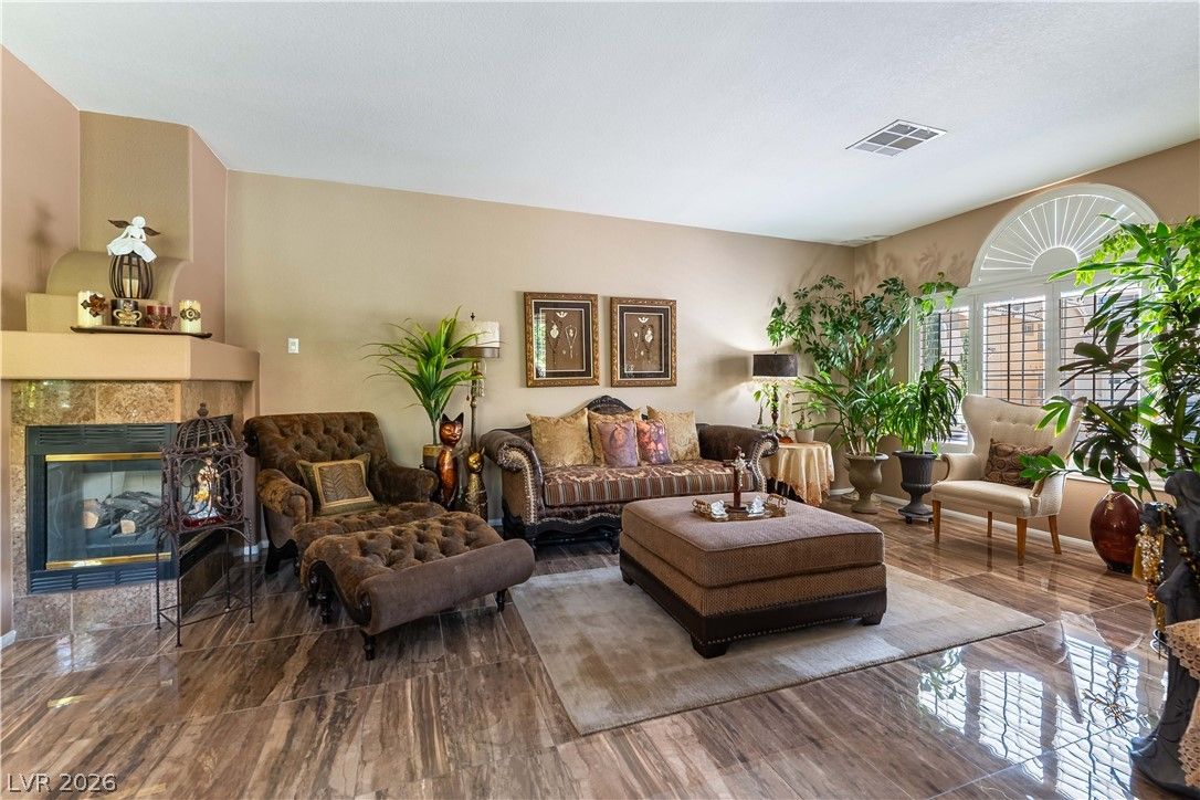 328 Autumn Palace Court — photo 4 of 32