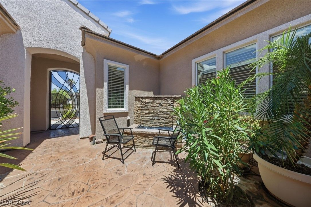 10545 Garden Light Drive — photo 3