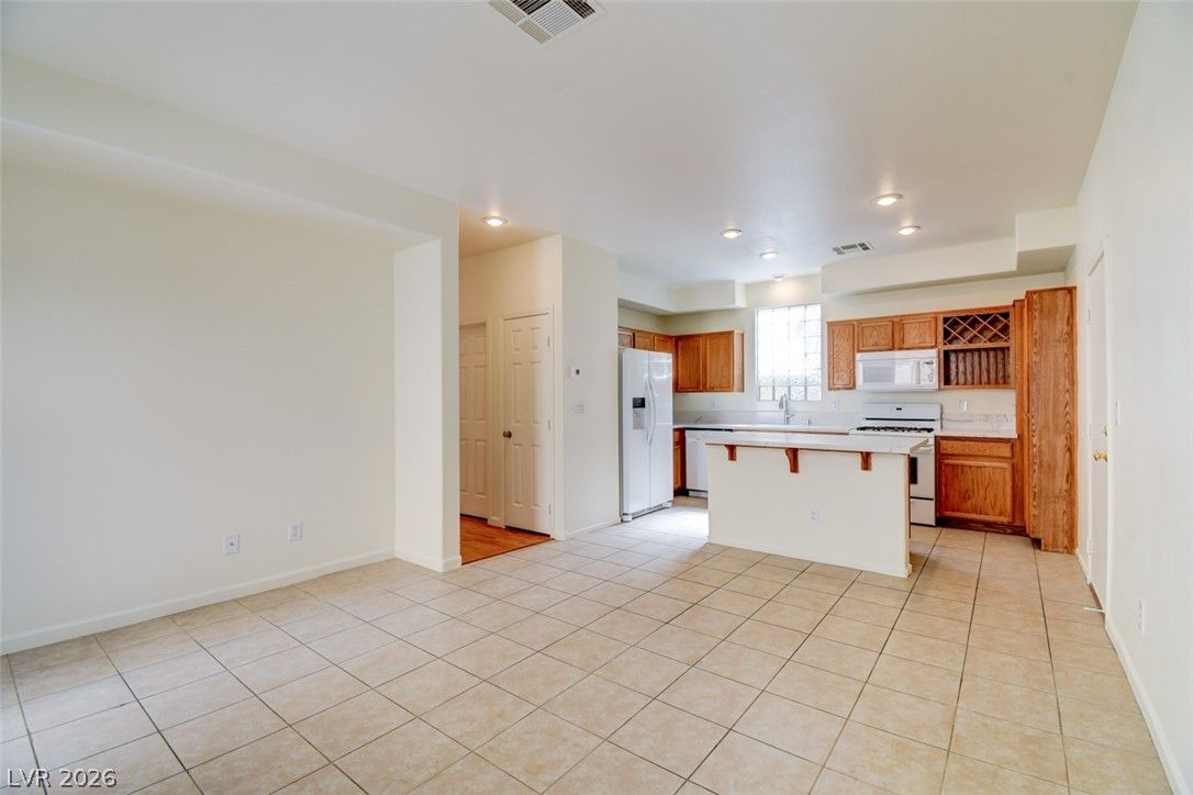 4355 Acropolis Avenue — photo 4