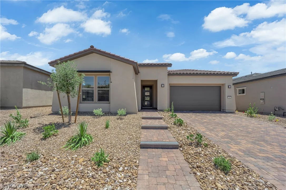 32 Stone Yucca Court — photo 2
