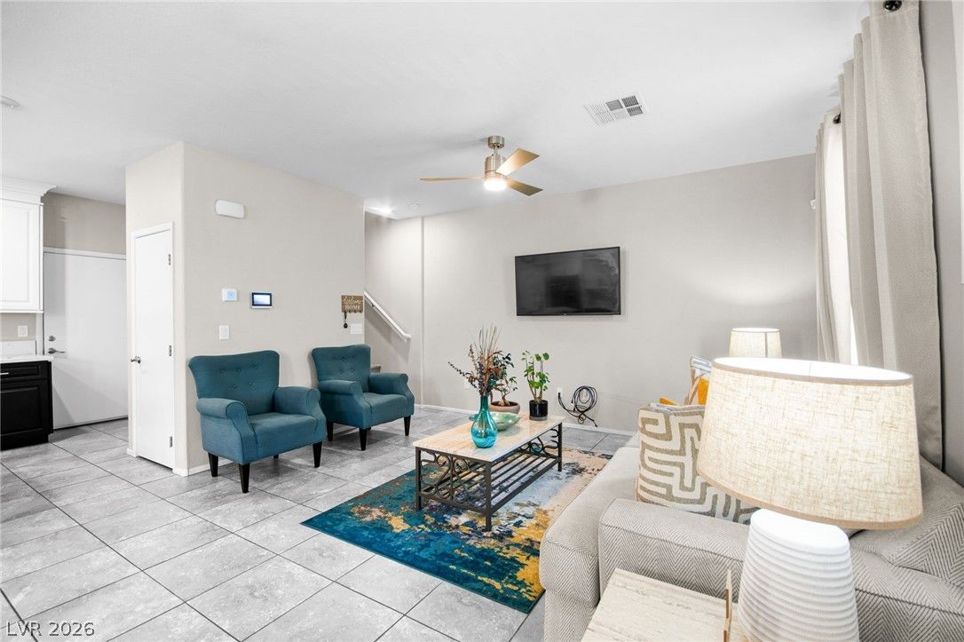 7224 Halo Falls Street — photo 4