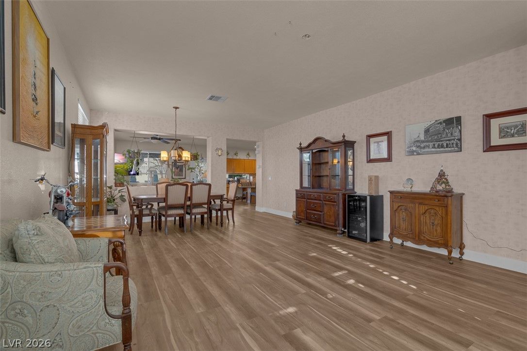 278 Tropic Tan Court — photo 4