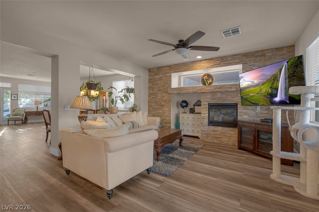 278 Tropic Tan Court — photo 5