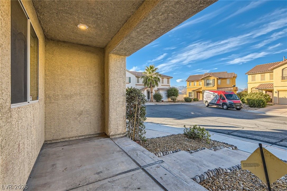 9379 Malaya Garnet Court — photo 5