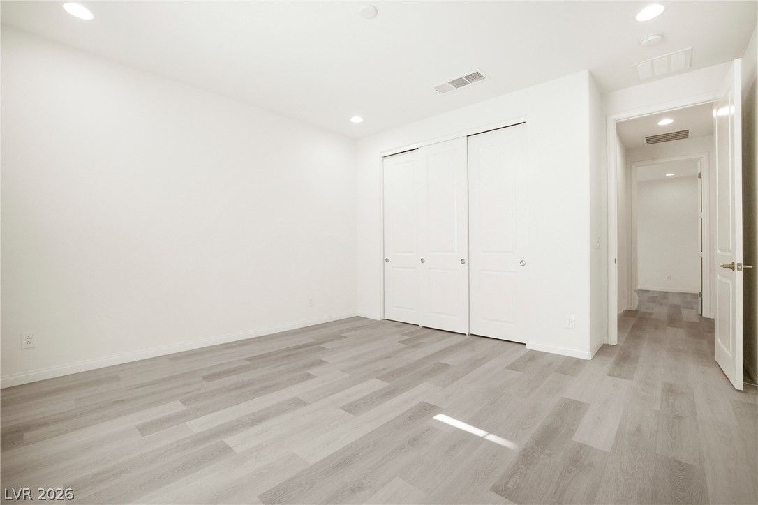 4732 Amazing View Street — photo 5