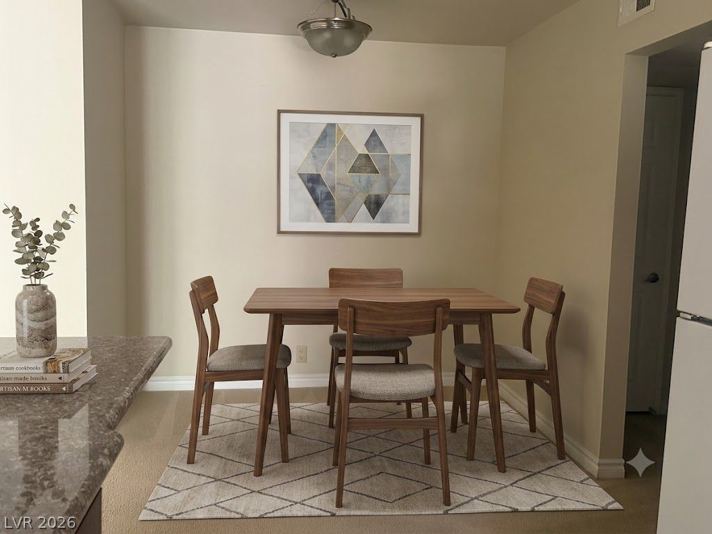 5350 River Glen Drive 298 — photo 2