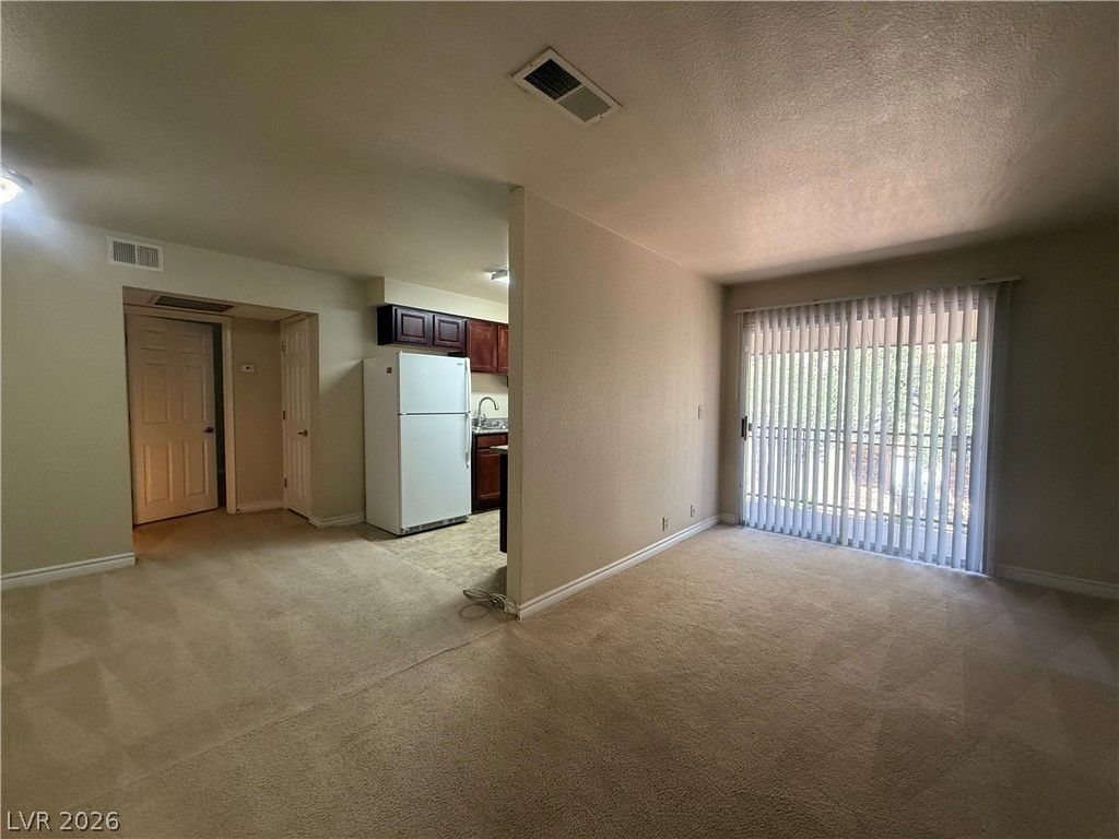 5350 River Glen Drive 298 — photo 5