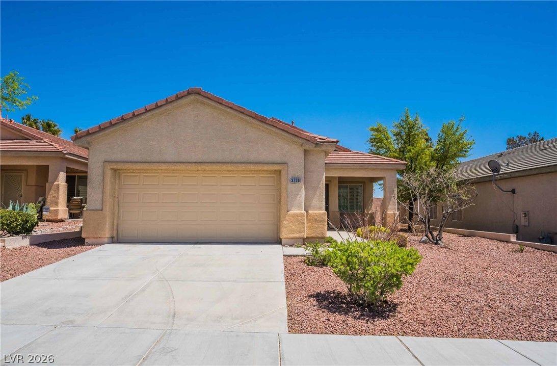 3230 Orange Sun Street — photo 2