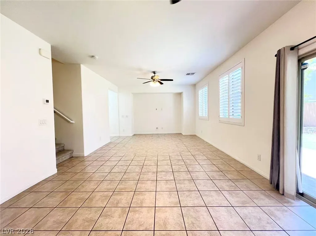 6625 Autumn Breeze Street — photo 4