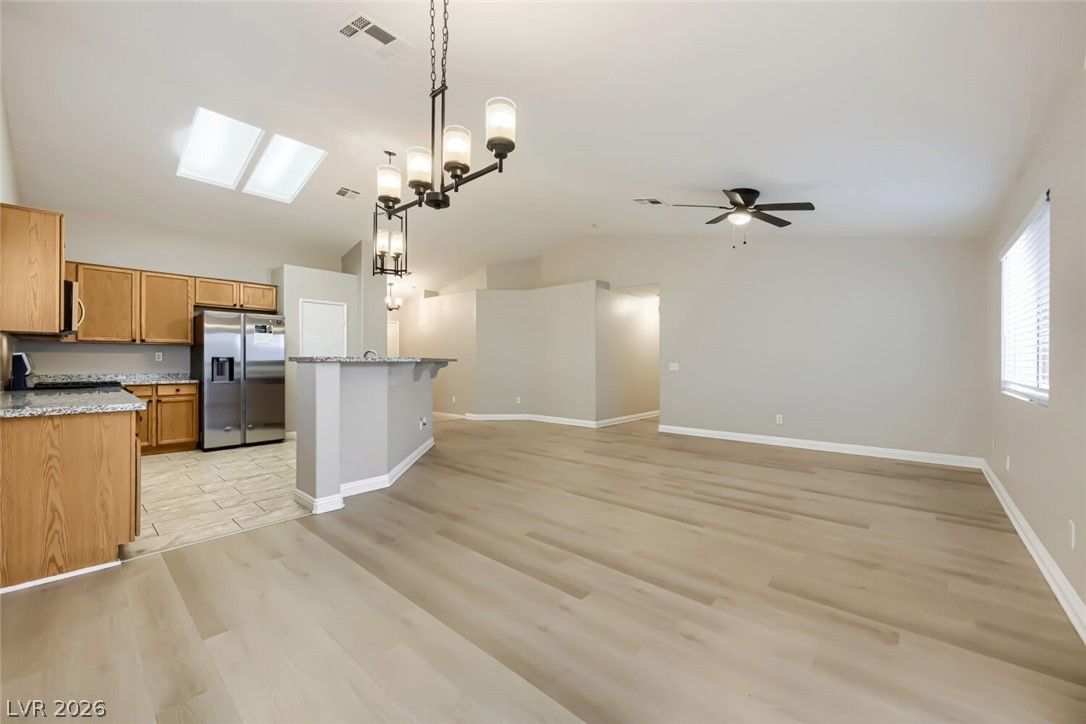 3125 Bradford Hill Avenue — photo 5 of 27