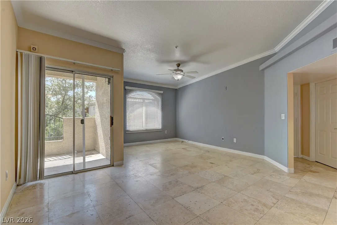 4400 South JONES Boulevard 3138 — photo 3 of 9
