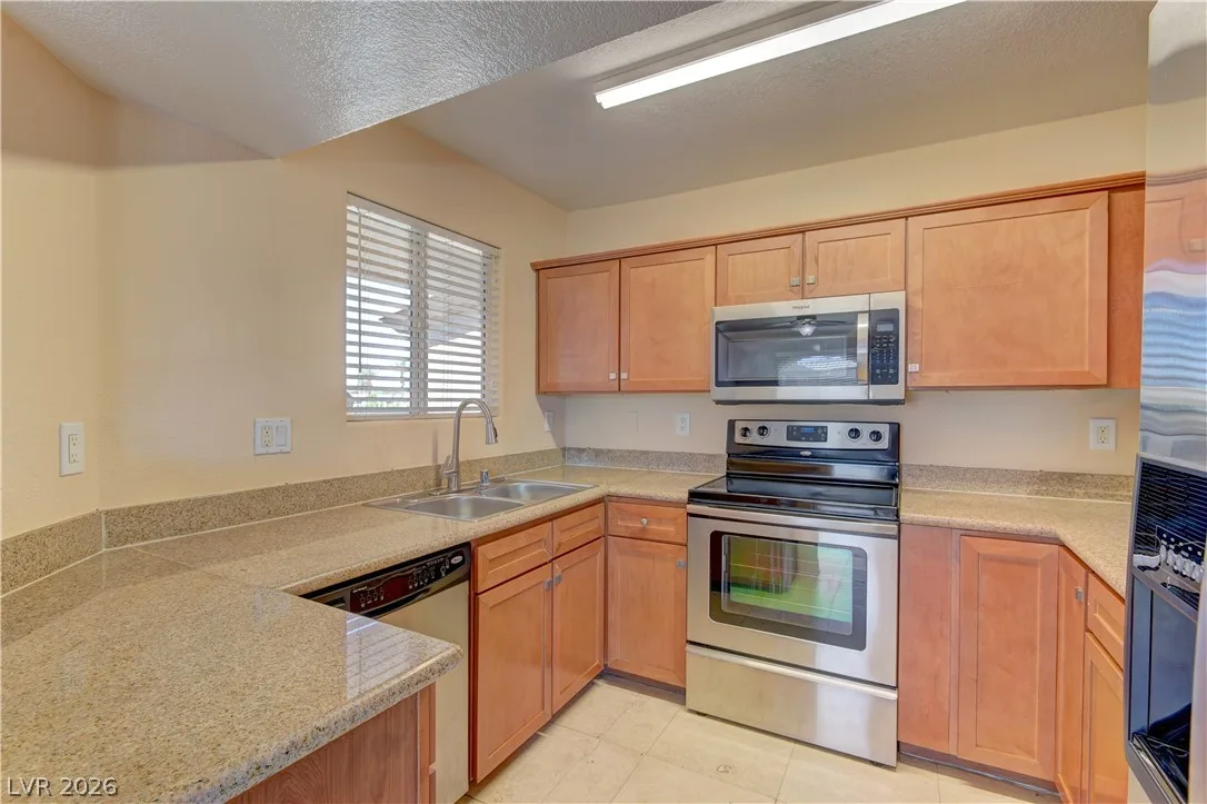 4400 South JONES Boulevard 3138 — photo 5 of 9