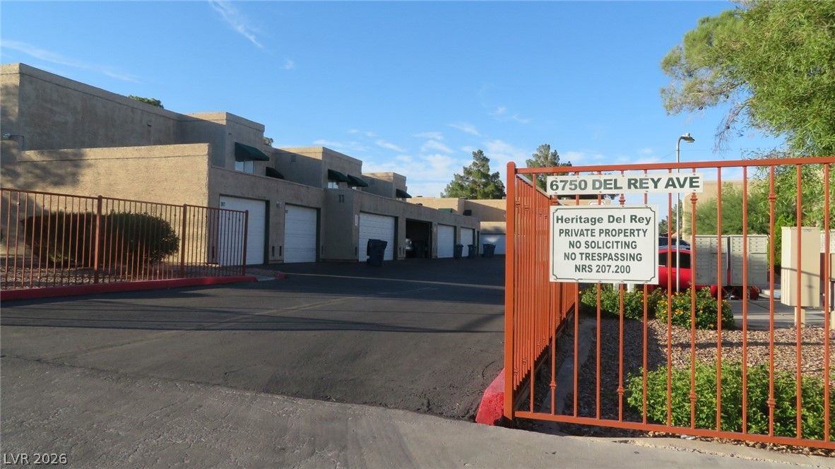 6750 DEL REY Avenue 166 — photo 3
