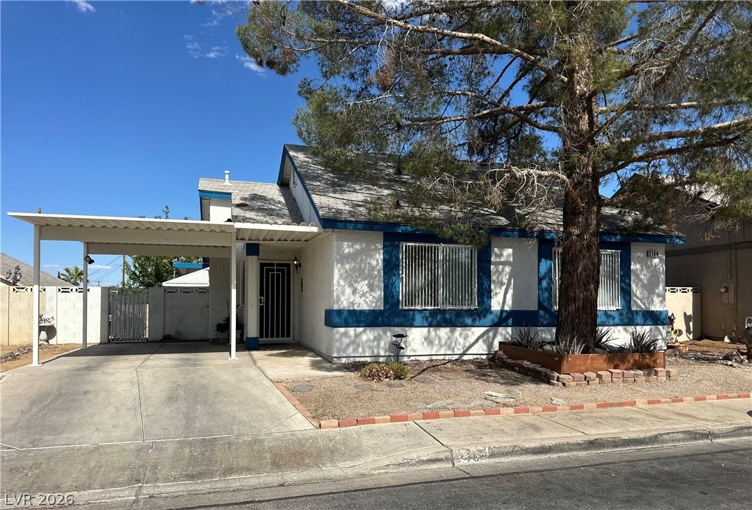 2104 Havelina Street — photo 2 of 31