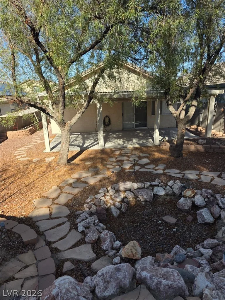 3913 Hampton Grove Court — photo 2 of 31
