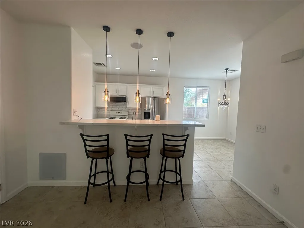 4135 Sparrow Rock Street — photo 4